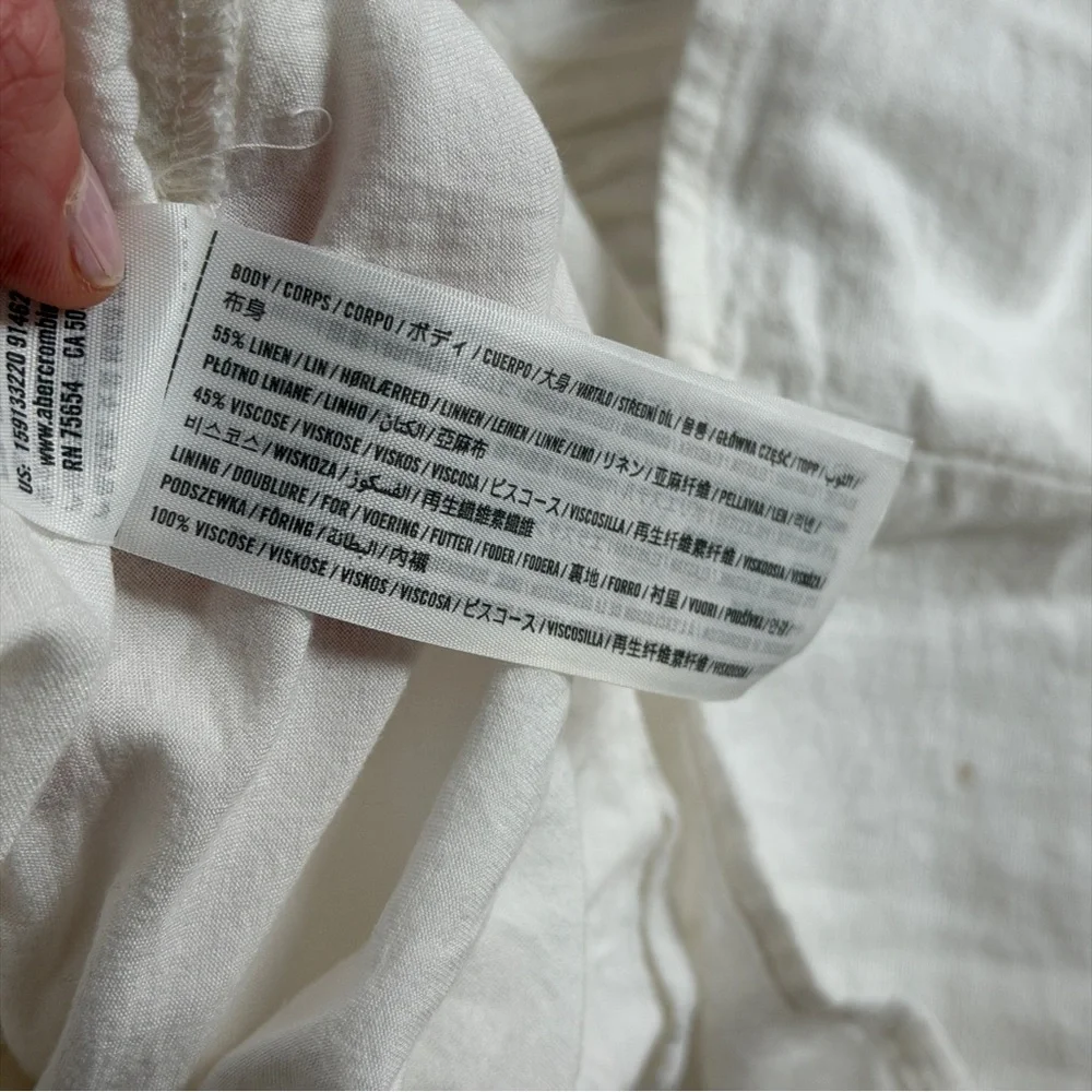 Abercrombie & Fitch chic cream